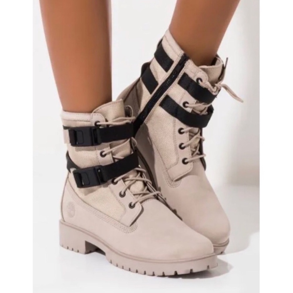 NWOT Timberland Jayne Wp Double Buckle Women's Boot Light Taupe Nubuck